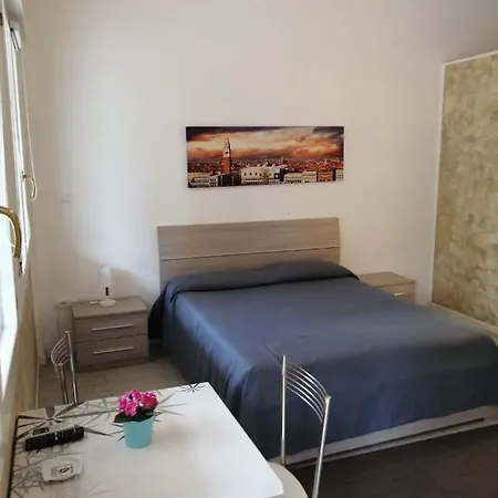 Ute Hotel