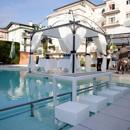Otel Ute 3*
